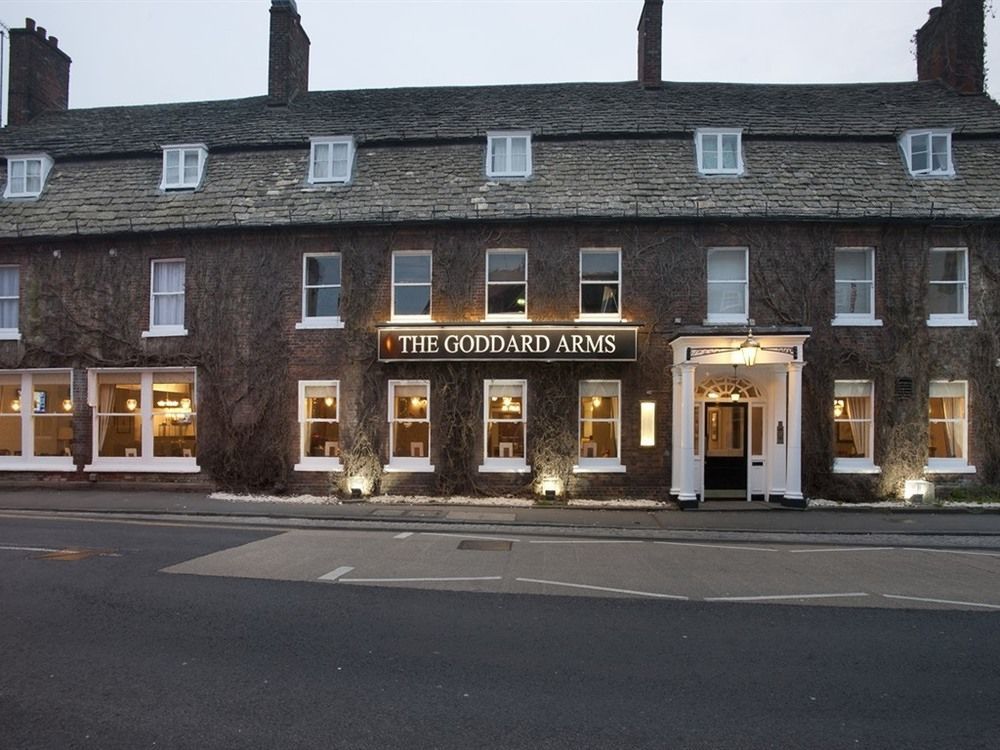 Hotel The Goddard Arms Swindon Exterior foto