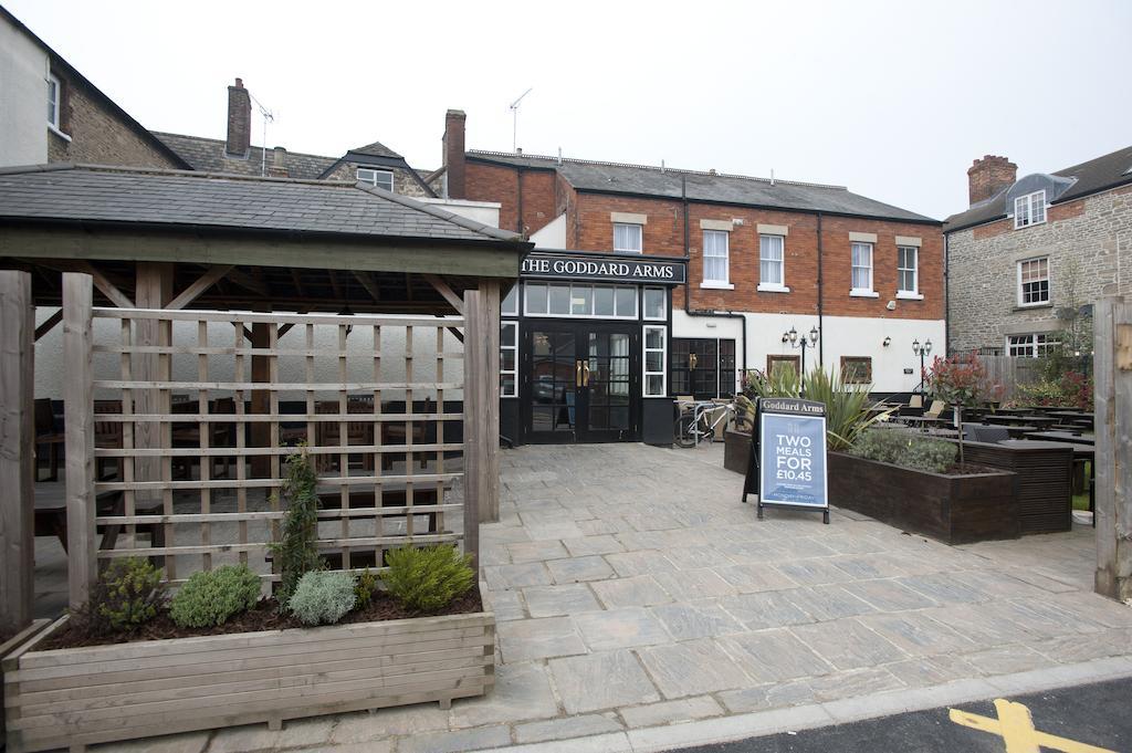 Hotel The Goddard Arms Swindon Exterior foto