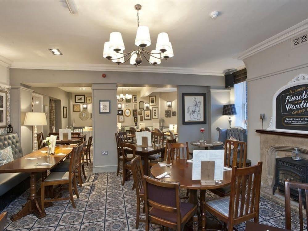 Hotel The Goddard Arms Swindon Exterior foto