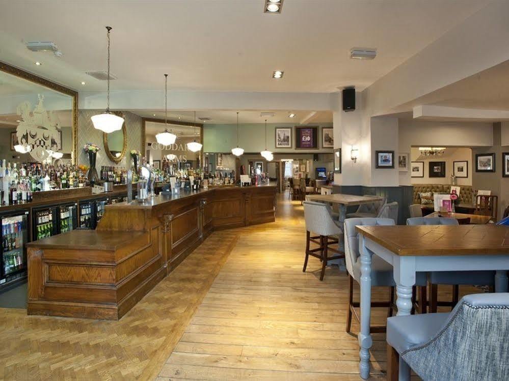 Hotel The Goddard Arms Swindon Exterior foto